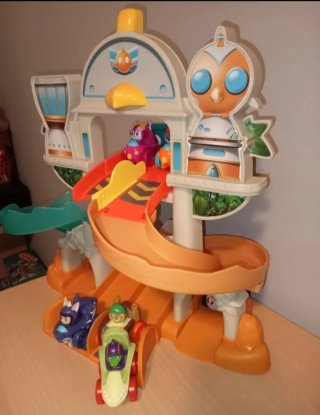 Pista de coches PJ Masks
