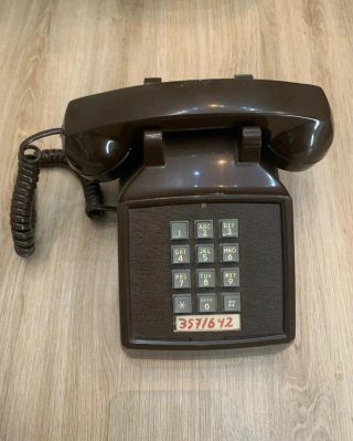 Teléfono ITT antiguo 1987