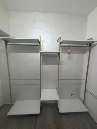 Estantería Vestidor Metal y Madera