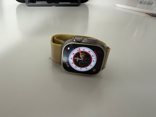 Apple Watch Ultra 1ª generación con caja