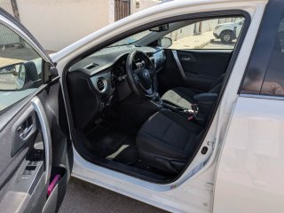 Toyota Auris Touring Sports Hibrido