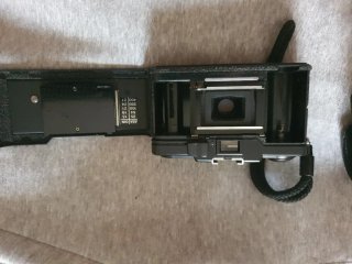 Cámara Analógica Ricoh FF-1s + Funda