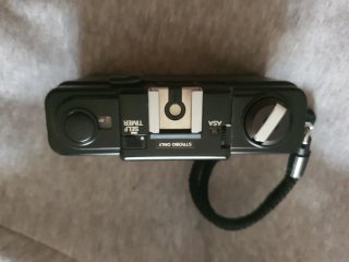 Cámara Analógica Ricoh FF-1s + Funda