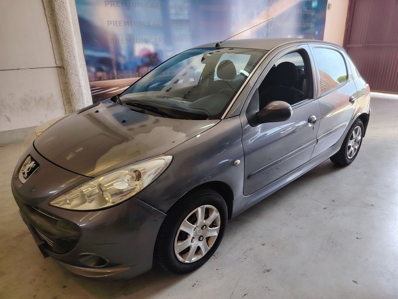 Peugeot 206 1.1i 5p 2010