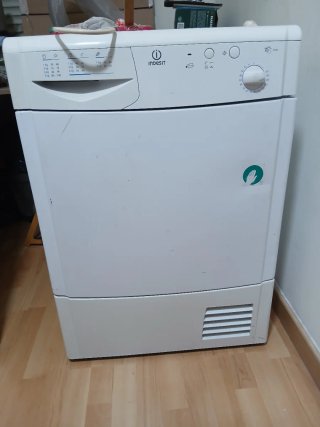 Secadora Indesit Blanca