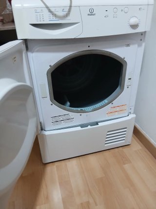 Secadora Indesit Blanca