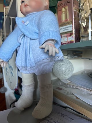 Muñeca  de porcelana muy antigua muy buen estado