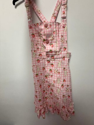 Vestido peto ROMWE rosa de conejitos y fresas