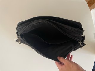 Bolsa Eastpak Negra mediana