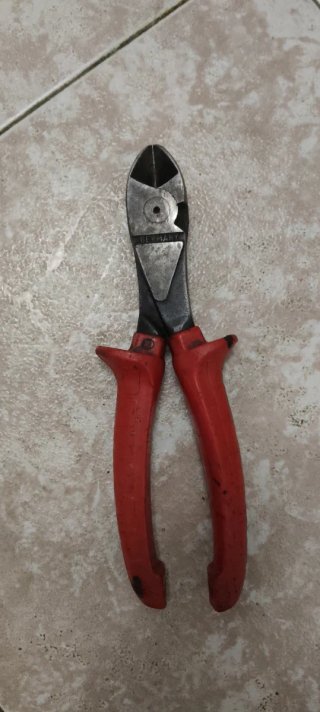 Alicates de corte Knipex