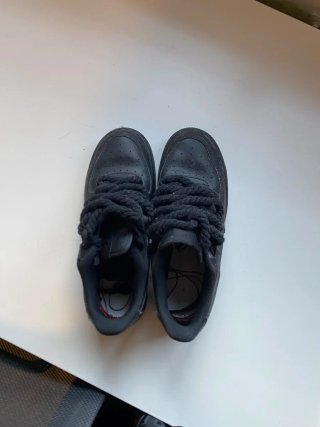 Nike Air Force 1 Negras