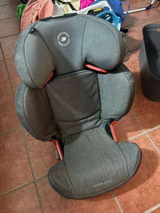 Silla Auto Bebé Confort Rodifix G2/3