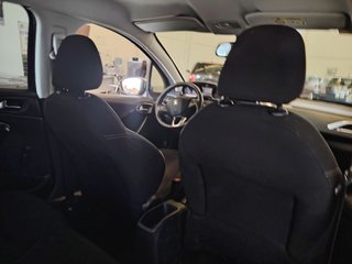 Peugeot 208 2015