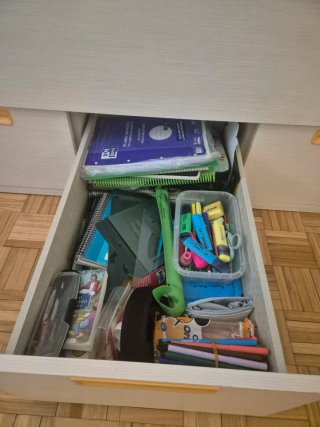 Cama infantil con cajones