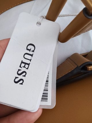 Bolso Guess Marrón y Dorado