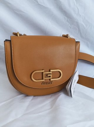 Bolso Guess Marrón y Dorado
