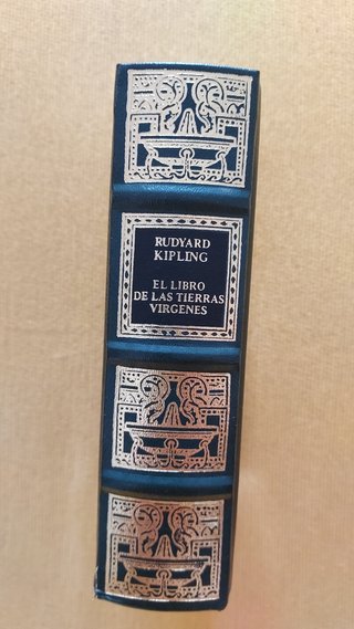 EL LIBRO DE LAS TIERRAS VÍRGENES
