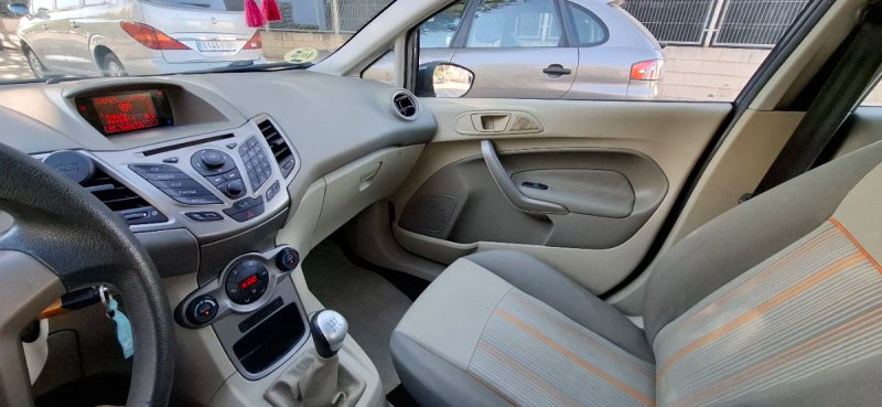 Ford Fiesta 1.6 TDCi Trend 3p 2010, foto 4