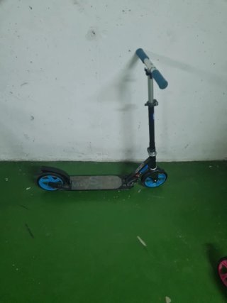 Patinete Plegable Negro y Azul
