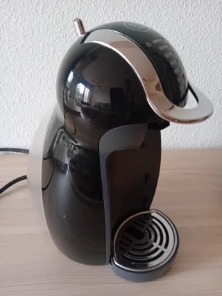 Cafetera Nescafé Dolce Gusto para piezas