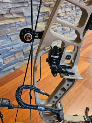 Arco Hoyt VTM 31 zurdo completo