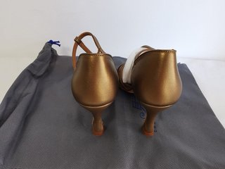Zapatos de baile mujer dorados