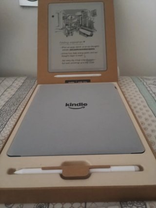 Kindle Scribe nuovo