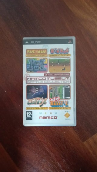 Pacchetto 3 Giochi PSP: God of War, Namco, Pursuit