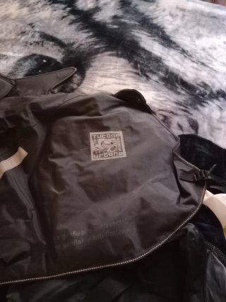 Manta de moto negra