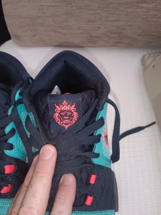 Zapatillas Nike Lebron Witness VIII
