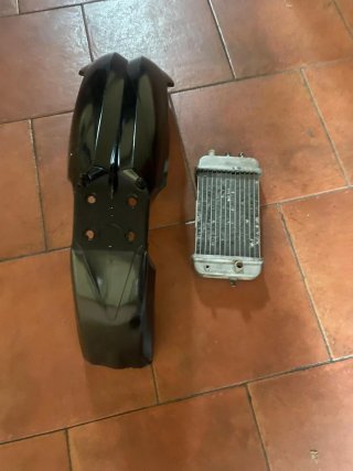 Radiador y Guardabarros Derbi Senda