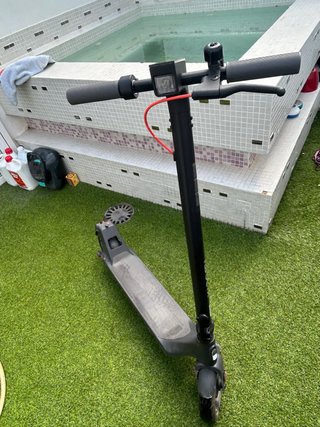 Xiaomi Mi Electric Scooter M365