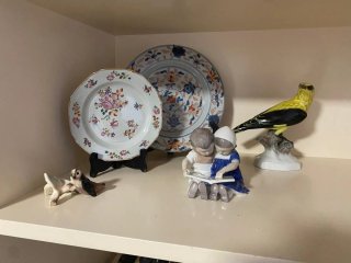 Juego de porcelana decorativa
