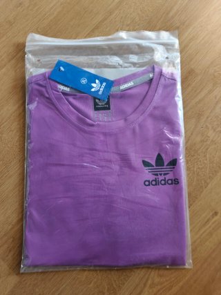 Camiseta Adidas Morada Talla XL