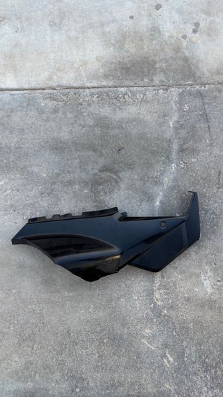 Carenado Lateral Derecho Honda FMX 650 Negro