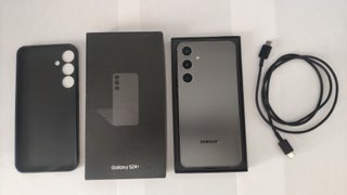 Samsung Galaxy S24+ 512GB gris con 'píxeles vivos'