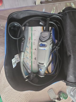 Dremel 3000 con estuche
