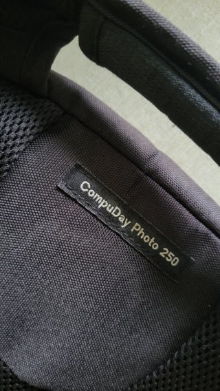 Mochila Lowepro para cámara y portátil