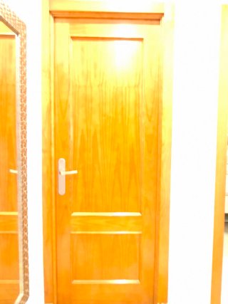 4 puertas de paso de madera maciza 60€ la unidad