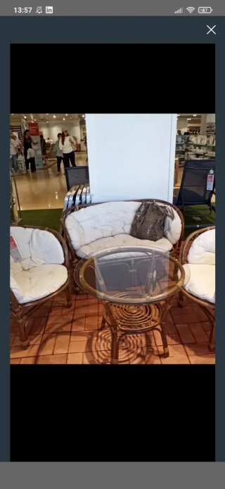 2 butacas y mesa ratán cristal