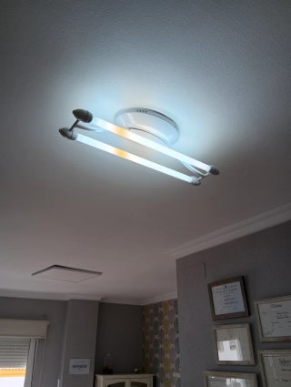 Lámpara de techo moderna