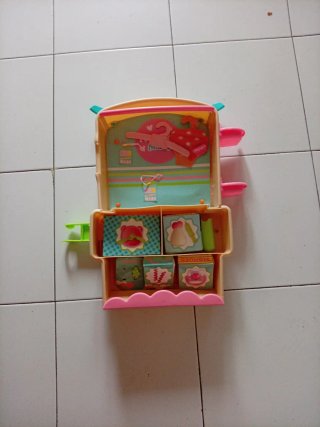 Tienda de Ropa para Muñecas Nenuco