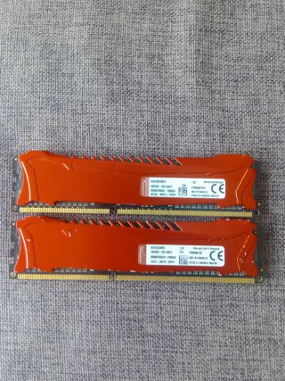 2 Módulos RAM DDR3 4GB HyperX