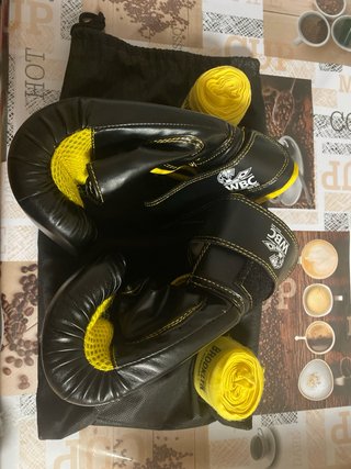 Guantes de Boxeo Brooklyn con Vendas talla L