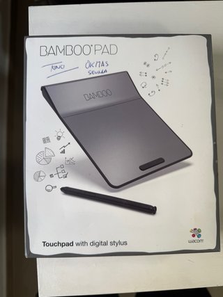 Wacom Bamboo Pad con lápiz digital