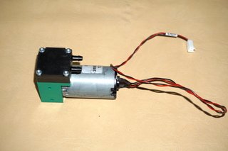 Mini bomba de fluidos Thomas 29014008 24 VDC