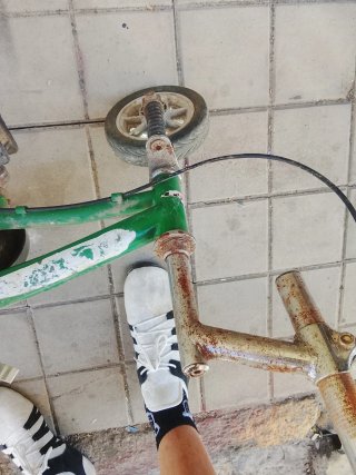 Bicicleta de payaso pequeña