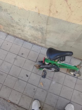 Bicicleta de payaso pequeña
