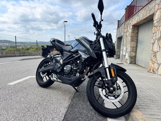Moto Voge 125R CAMBIO NOMBRE INCLUIDO!!