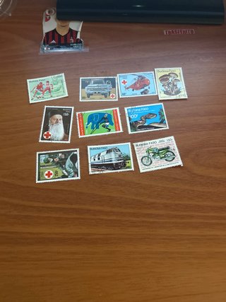 Set di 9 francobolli del Burkina Faso